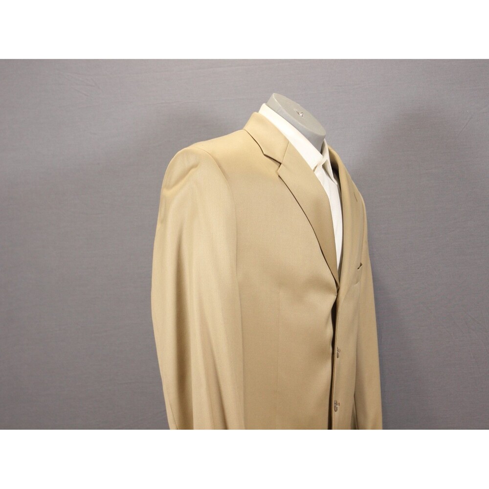 Men's Tan Suit - Picture 5 of 13
